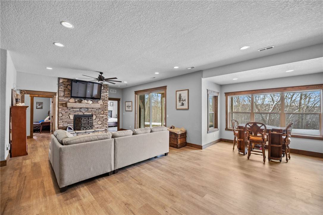 Joe__Hand's tweet image. Now listed at $925,000. 
1012 Terrace Court, Van Meter, IA 50261 is a fantastic property! This walkout ranch has 5 bedrooms, 4 bathrooms, 2 fireplaces, Geothermal, 4 car attached garage and big shop on 3 acres with no HOA. 
See more here: goldfinchiowa.com/d8r9tdko