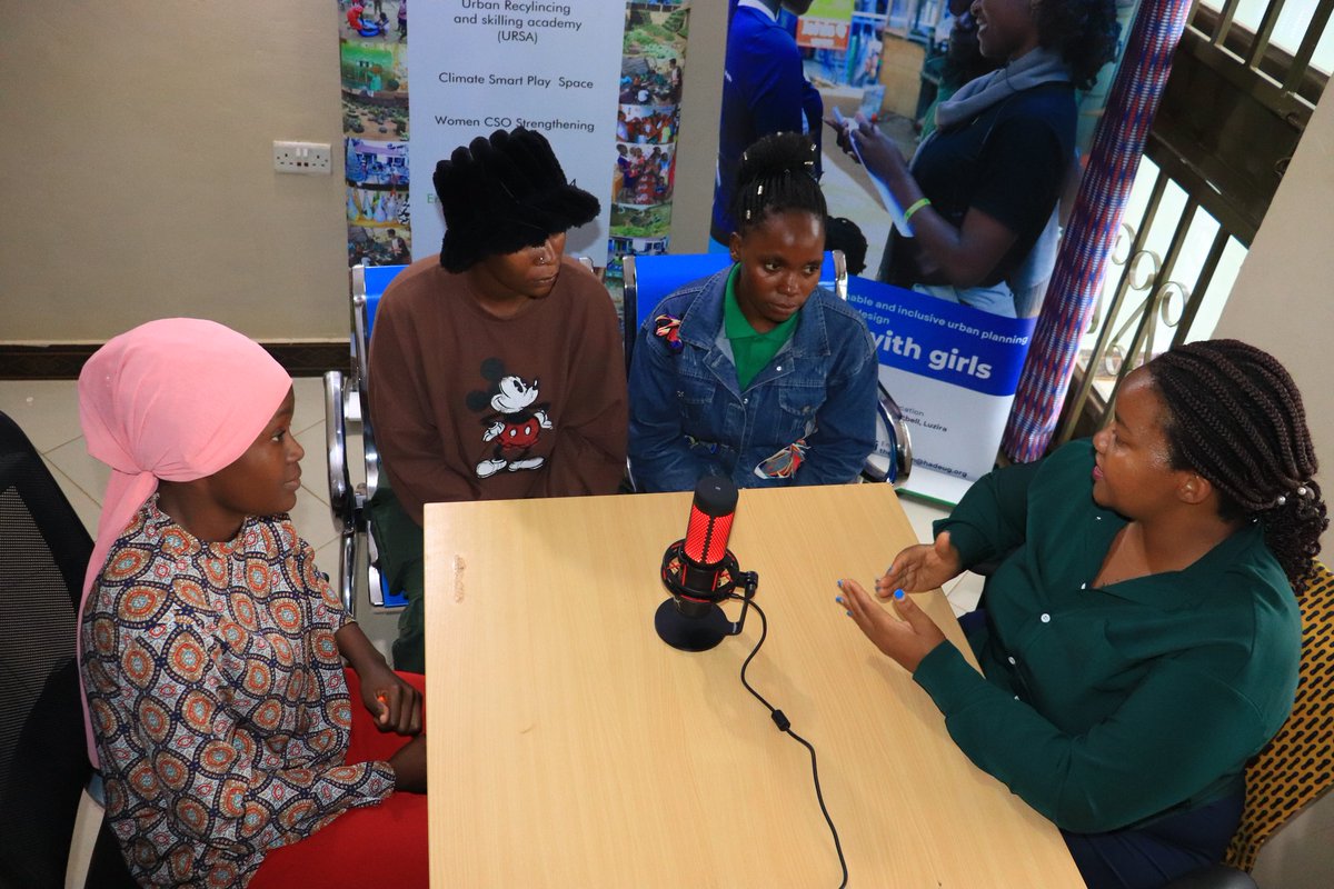 CLIMATE WARRIOR MODE ACTIVATED.
New mindset, new Portbell, transformation in motion! Young minds rising to fight climate change!
We're not just talking, we're taking action! Tune in to our podcast for inspiring conversations and sustainable solutions!
Join the movement and let's