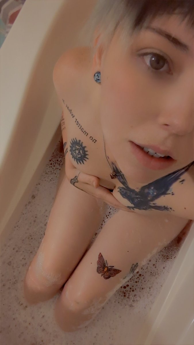 Gothbuny420's tweet photo. Cum see what I have to offer on my Onlyfans
#onlyfans #xxx #contentcreator https://t.co/yjdapUyKK9