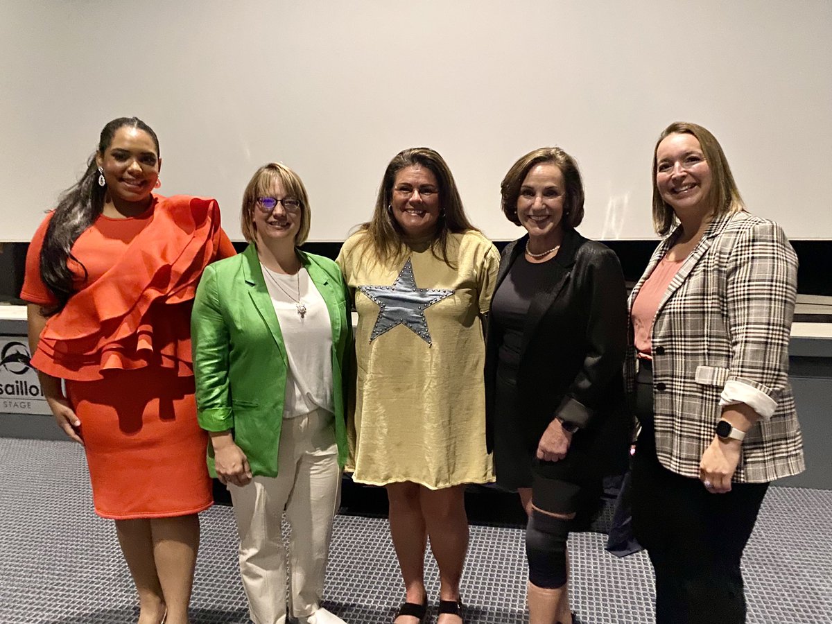 Gisele Roberts (@giseleroberts1) on Twitter photo Thrilled to see Wendy Watson and <a href="/SamanthaKuula/">Samantha Kuula</a> included as recipients of the 2024 YWCA Sudbury Women of Distinction awards! Well deserved for incredible leadership and commitment to our community, I'm proud to call these ladies friends! Congrats to all receiving awards in 2024! Thrilled to see Wendy Watson and <a href="/SamanthaKuula/">Samantha Kuula</a> included as recipients of the 2024 YWCA Sudbury Women of Distinction awards! Well deserved for incredible leadership and commitment to our community, I'm proud to call these ladies friends! Congrats to all receiving awards in 2024!