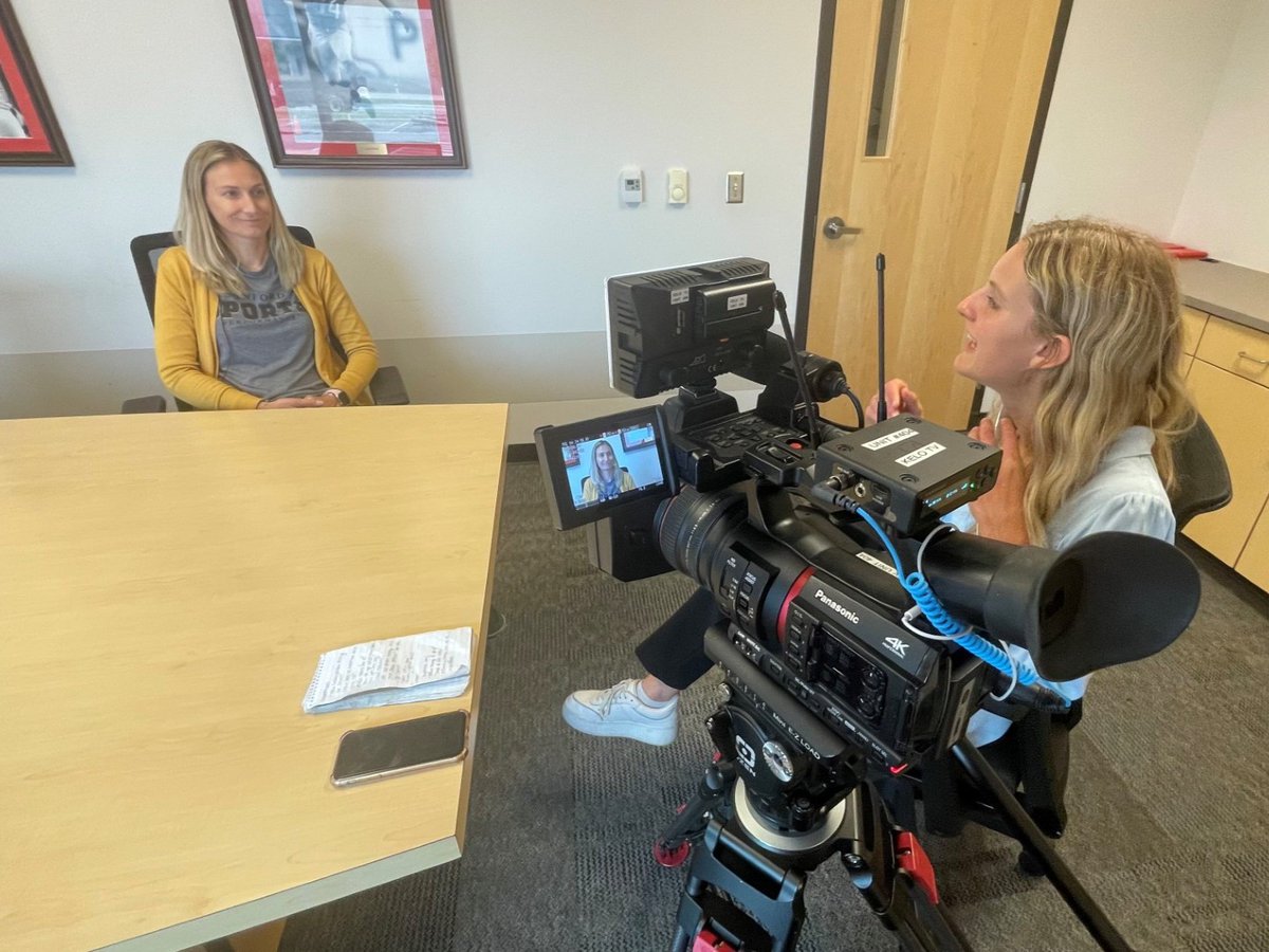 Sanford Sports Performance (@sanford_perform) on Twitter photo As runners from Sioux Falls & the surrounding areas gear up for this weekend's <a href="/SFMHM/">Sioux Falls Marathon</a>, #SanfordSports ATC Jenny Dalland shares helpful tips with <a href="/keloland/">KELOLAND News</a>.
Plus- don't miss FREE recovery nights this Thurs. & next Mon. at the Fieldhouse from 6-8 p.m.!
bit.ly/3XdxbnK As runners from Sioux Falls & the surrounding areas gear up for this weekend's <a href="/SFMHM/">Sioux Falls Marathon</a>, #SanfordSports ATC Jenny Dalland shares helpful tips with <a href="/keloland/">KELOLAND News</a>.
Plus- don't miss FREE recovery nights this Thurs. & next Mon. at the Fieldhouse from 6-8 p.m.!
bit.ly/3XdxbnK
