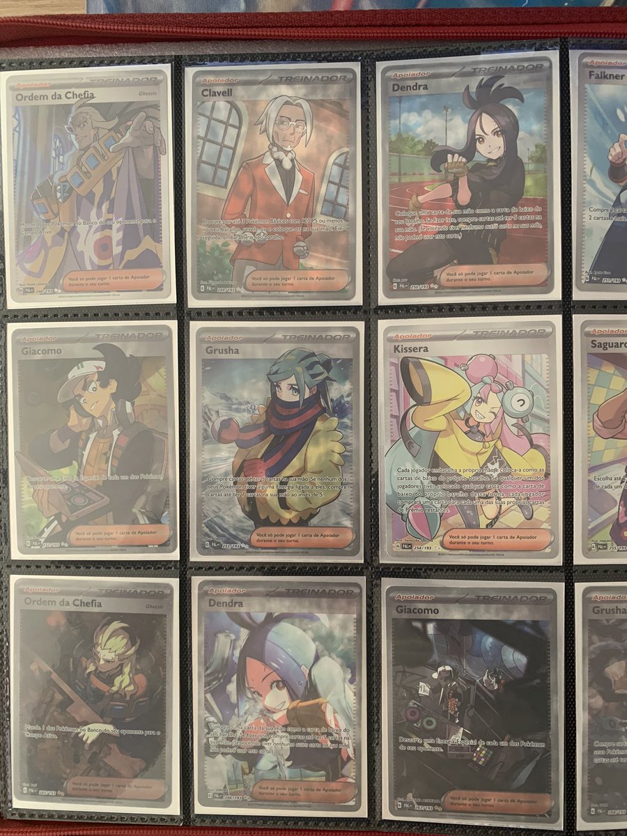 Bhytam's tweet photo. Comecei uns anos a colecionar cartas de @PokemonTCG, um hobby que tem se tornado um desgosto. Simplesmente algumas coleções estão com uma péssima qualidade do papel ou tinta. Estou com centenas (se não milhares) de cartas nessa situação. https://t.co/4t07XCXD9i