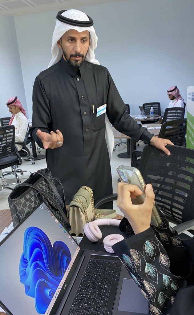 puer_ksa tweet media