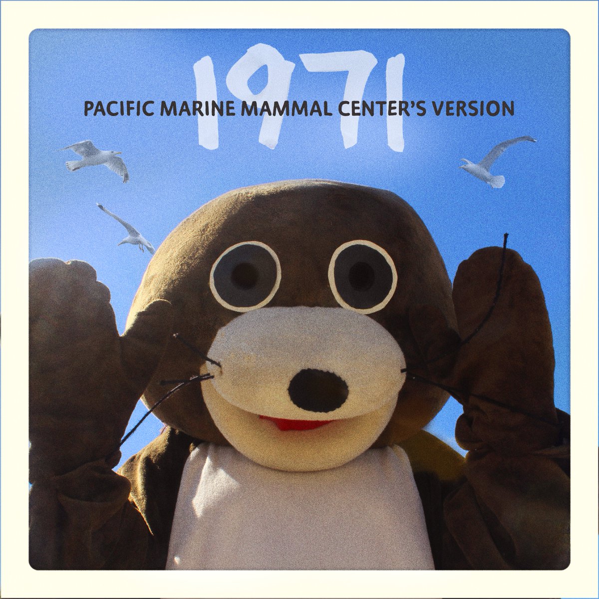 Welcome to Laguna Beach! 🌊 While Taylor Swift was born in 1989, Pacific Marine Mammal Center came into “Style” in 1971! Ever since then, we’ve been working to create a “Wonderland” in our oceans. Link in bio to support &amp; a chance to win a signed Taylor Swift guitar #TaylorSwift