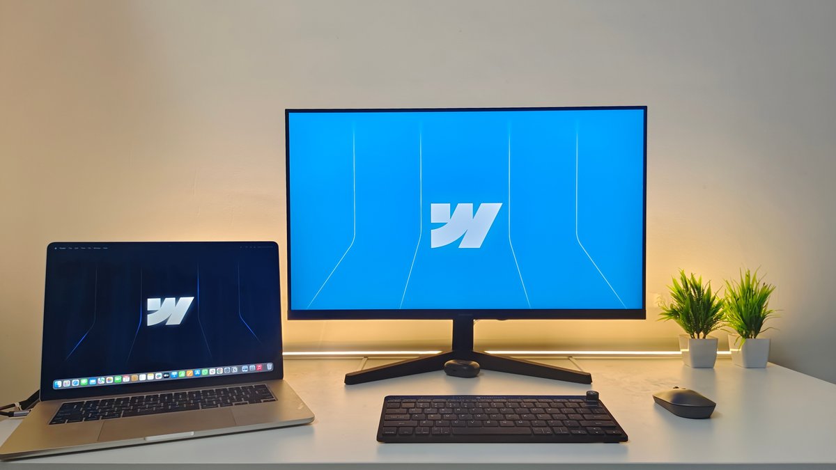 meshubhamranjan's tweet photo. 🌟 A tidy desk sparks great ideas! Here's my #Webflow setup. What about yours? Share your space! 🚀

#productive #workspace #setup https://t.co/y3rWaPwyOy