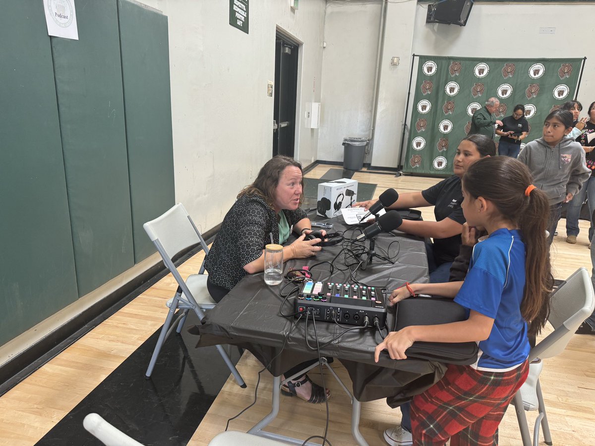 Exciting things happening at GUSD!  We are happy to be part of Verizon Innovative Learning Schools, and excited for the opportunities the LTE connected iPads will provide for all our middle school students! <a href="/DigitalPromise/">Digital Promise</a> <a href="/dpvils/">Verizon Innovative Learning Schools</a> <a href="/zjgalvan/">Dr. Zandra Jo Galván ❤️</a> <a href="/lcortez/">lcortez</a> <a href="/GUSDEdServices/">Greenfield Union SD</a>