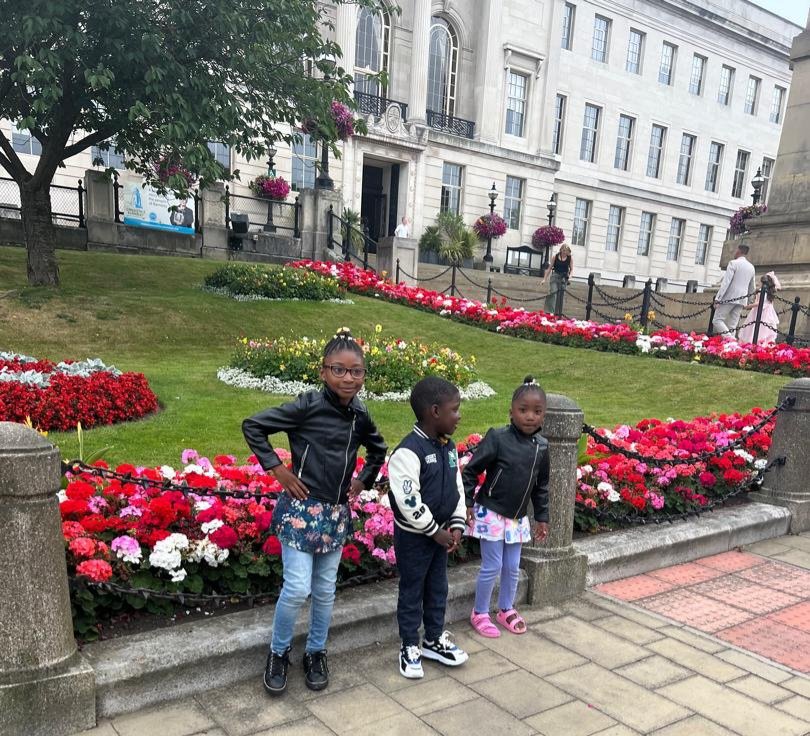 Earlfada's tweet photo. Summer challenge for Idara, ini, and Mfon. We visited the Barnsley museum so we could get to learn about the history of barnsley and participate in the Experience barnsley Museum Scavenger Hunt. @WCommonPS #summerchallenge https://t.co/FHzrj2G5T1