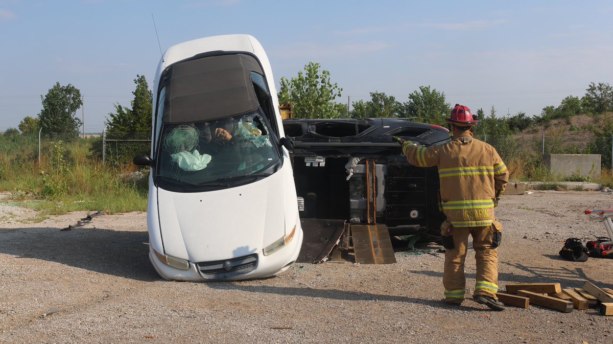 ShawneeKSFire tweet media