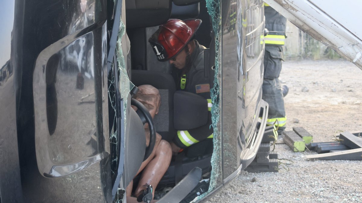 ShawneeKSFire tweet media