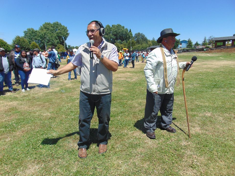 Este martes en #Osorno, se realizó la ceremonia para nombrar Ciudadano Ilustre a Carlos Vargas Vidal, quien se desempeñó como concejal durante tres periodos, además de ser reconocido como locutor deportivo y animador en Radio La Voz de la Costa.
👉radiovozdelacosta.cl/?p=9025