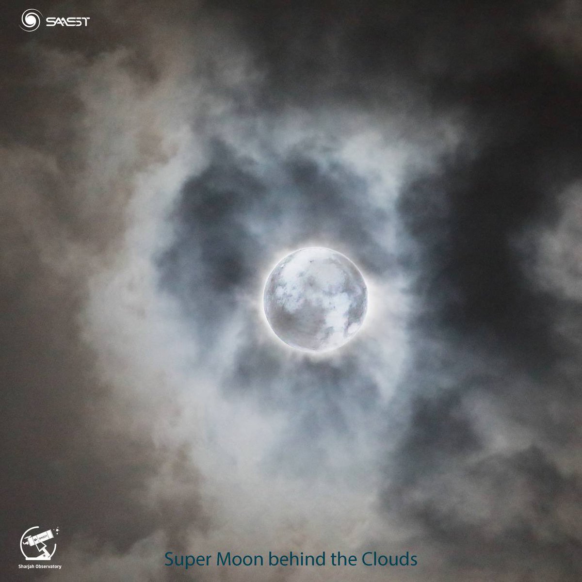 SSAH_ae's tweet photo. القمر العملاق خلف الغيوم صباح يوم 20 أغسطس 2024 من مدينة الشارقة 
 
Super Moon behind the clouds on the morning of 20August, 2024 from Sharjah City https://t.co/6QCuI0Zf4h