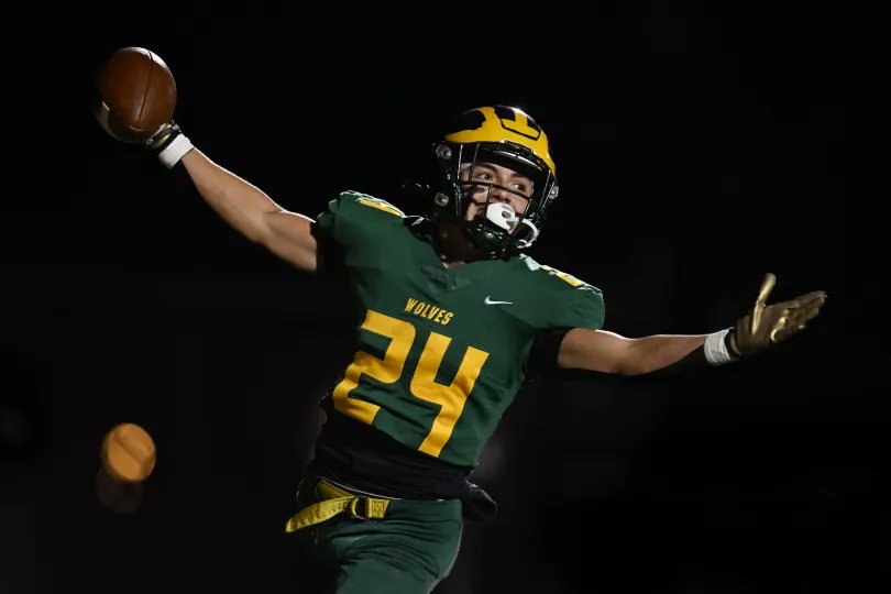 📰EBAL MOUNTAIN PREVIEW🏈

What's in store for <a href="/MarcoJones2025/">Marco Jones</a>, <a href="/dylandeitsch/">Dylan Deitsch</a>,  <a href="/RhettThompson25/">Rhett Thompson</a>, <a href="/_OwenScott5/">Owen Scott</a>, <a href="/JulianCambra/">Julian Cambra</a>, <a href="/kaleb_pleis/">Kaleb Pleis</a>, <a href="/_MGaribaldi4/">Matthew Garibaldi</a> and new-look <a href="/FootballSrv/">SRV FOOTBALL</a>? 

MORE INFO: mercurynews.com/2024/08/21/hig…