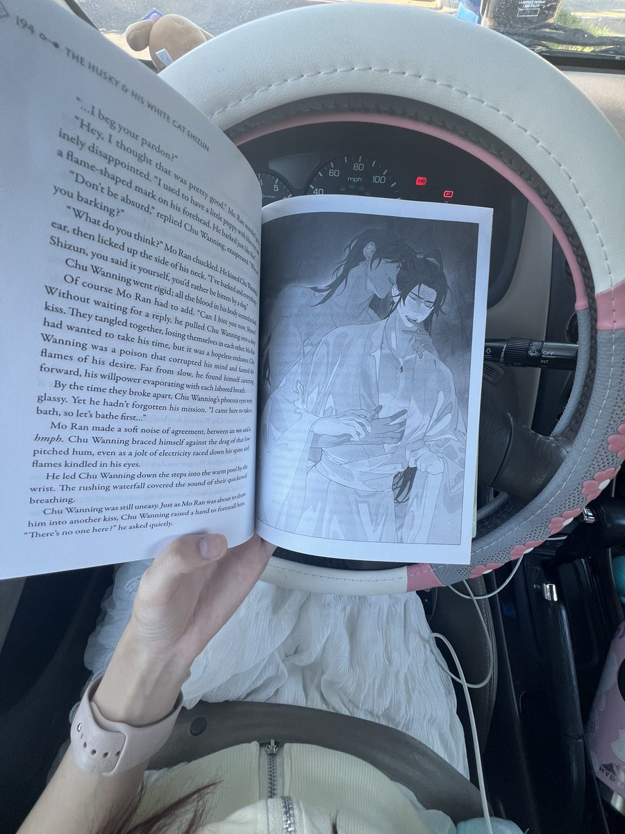 huach3n's tweet photo. this driving shit is so boring 🥱 https://t.co/SIJoc1gU88