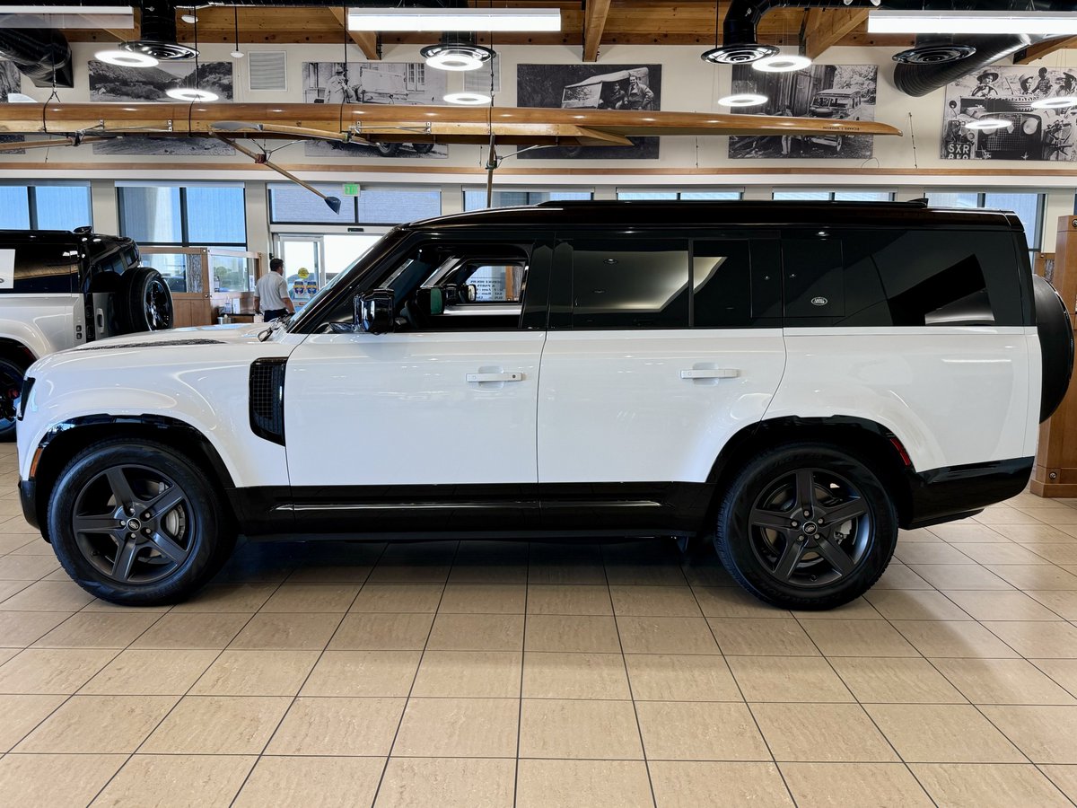 landroverns's tweet image. Introducing the Defender 130: Where adventure meets refinement. This stunning white beauty is ready to conquer any terrain while turning heads. Experience the epitome of capability and luxury. #LandRoverNorthScottsdale #Defender130 #LuxurySUV #LandRoverDefender130