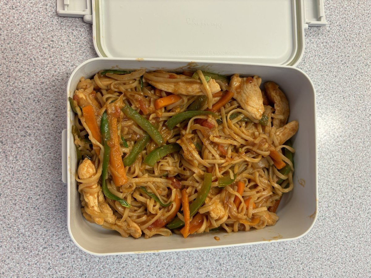 Miss McIntyre tweet media