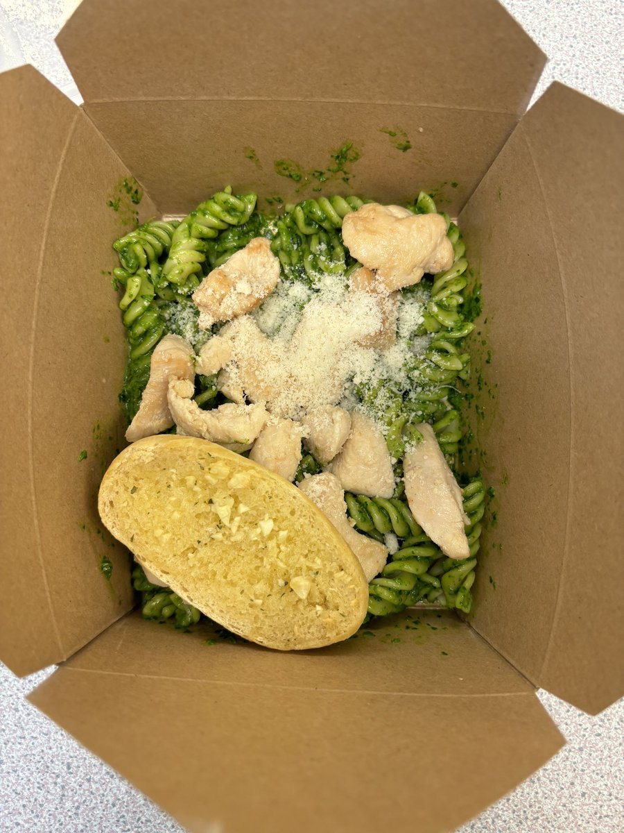 Honey chicken stir fry, cheesecakes and The Sunflower Cafe back in business serving pasta. 

What a day of cooking AND…SO many brought their own containers 👏❤️

<a href="/ndhsglasgow/">Notre Dame High</a>