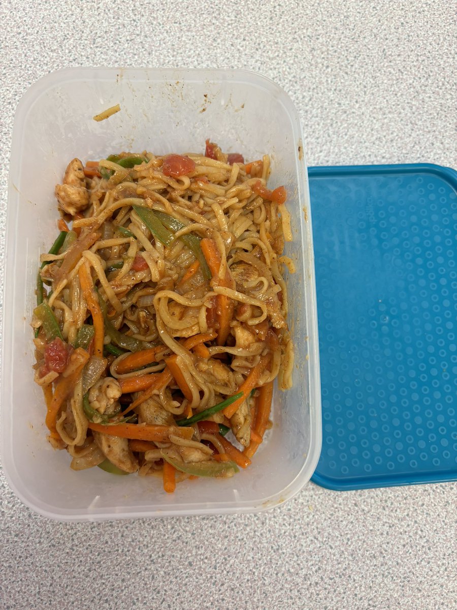 Miss McIntyre tweet media