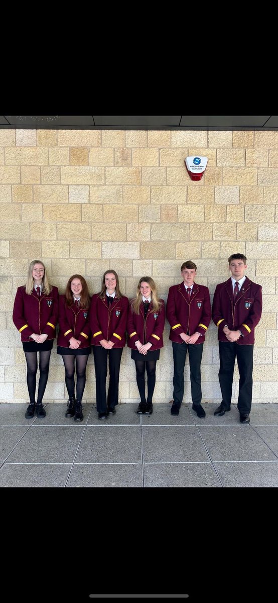 Hey Team K! 
We are so excited to announce that we are your Team K house captains 24-25 and to represent our house this year!
From left to right we are: Hannah, Melania, Eva, Keira, Finlay and Rory
We look forward to working with everyone this year 💙💙