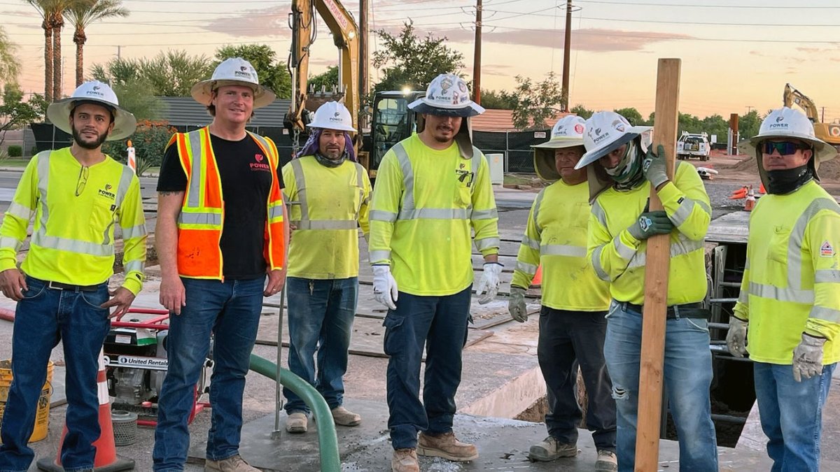 Bienvenido a Auburn! We recently hosted our first open house in Spanish. 

Read more: eng.auburn.edu/online/news/sp…

<a href="/AuburnEngineers/">Auburn University Ginn College of Engineering</a>