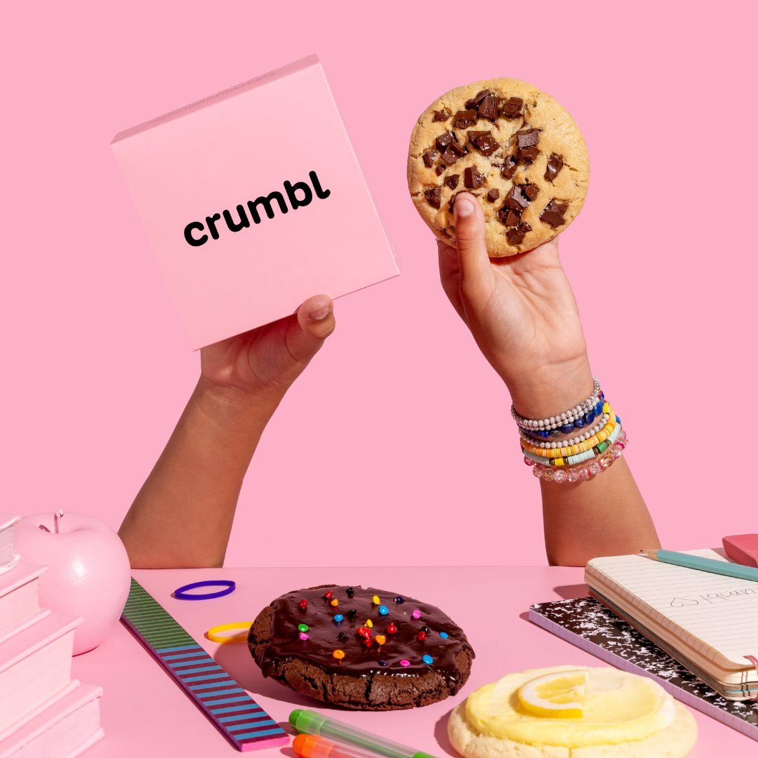 lunch box in hand? more like pink box in hand. 🩷🩷🩷 start the year off right with Crumbl!