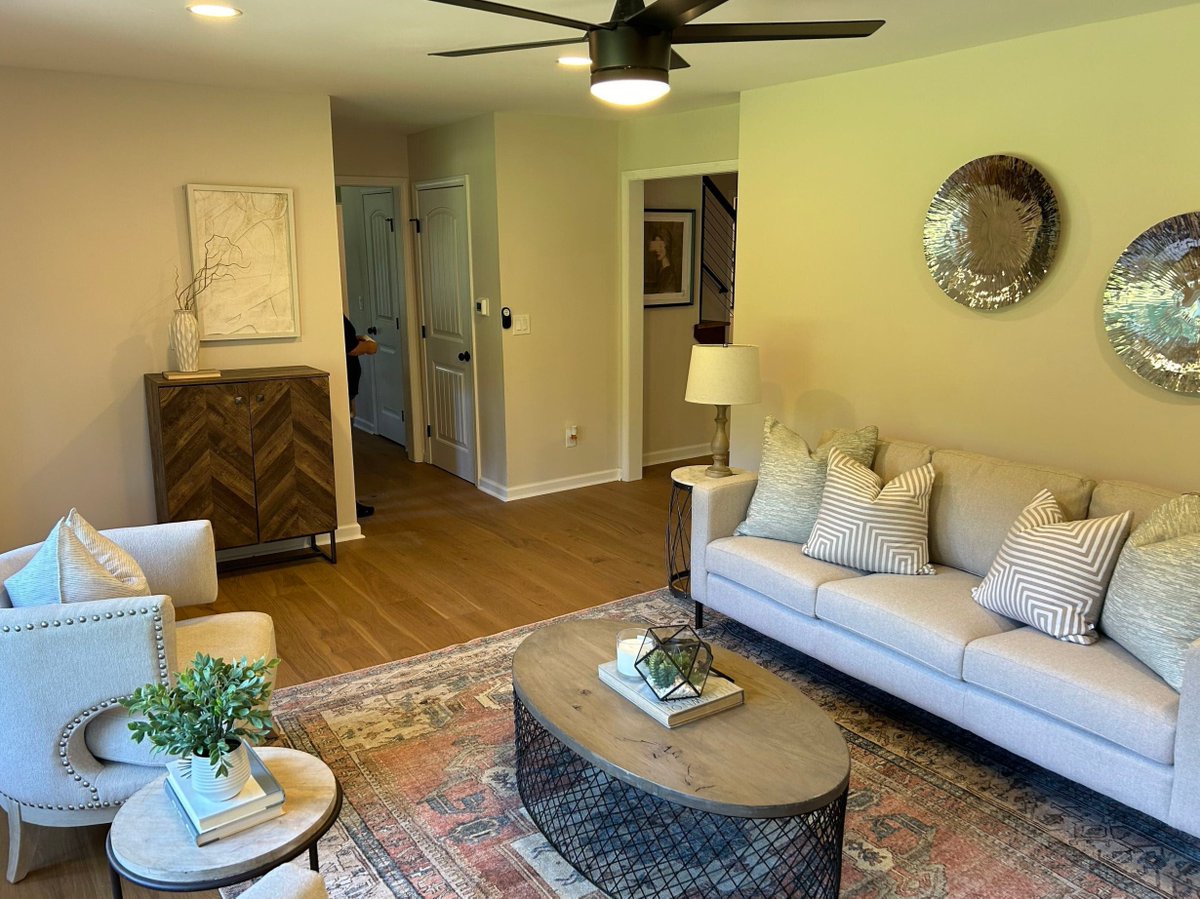 tricorsfr's tweet photo. At Tricor we understand the importance of staying within budget. Partnering with a renovation team that offers clear, transparent pricing ensures you stay within budget and avoid financial surprises.

#tricorsfr #Tricorrenovations #renovationservices https://t.co/sTfybIwq9z