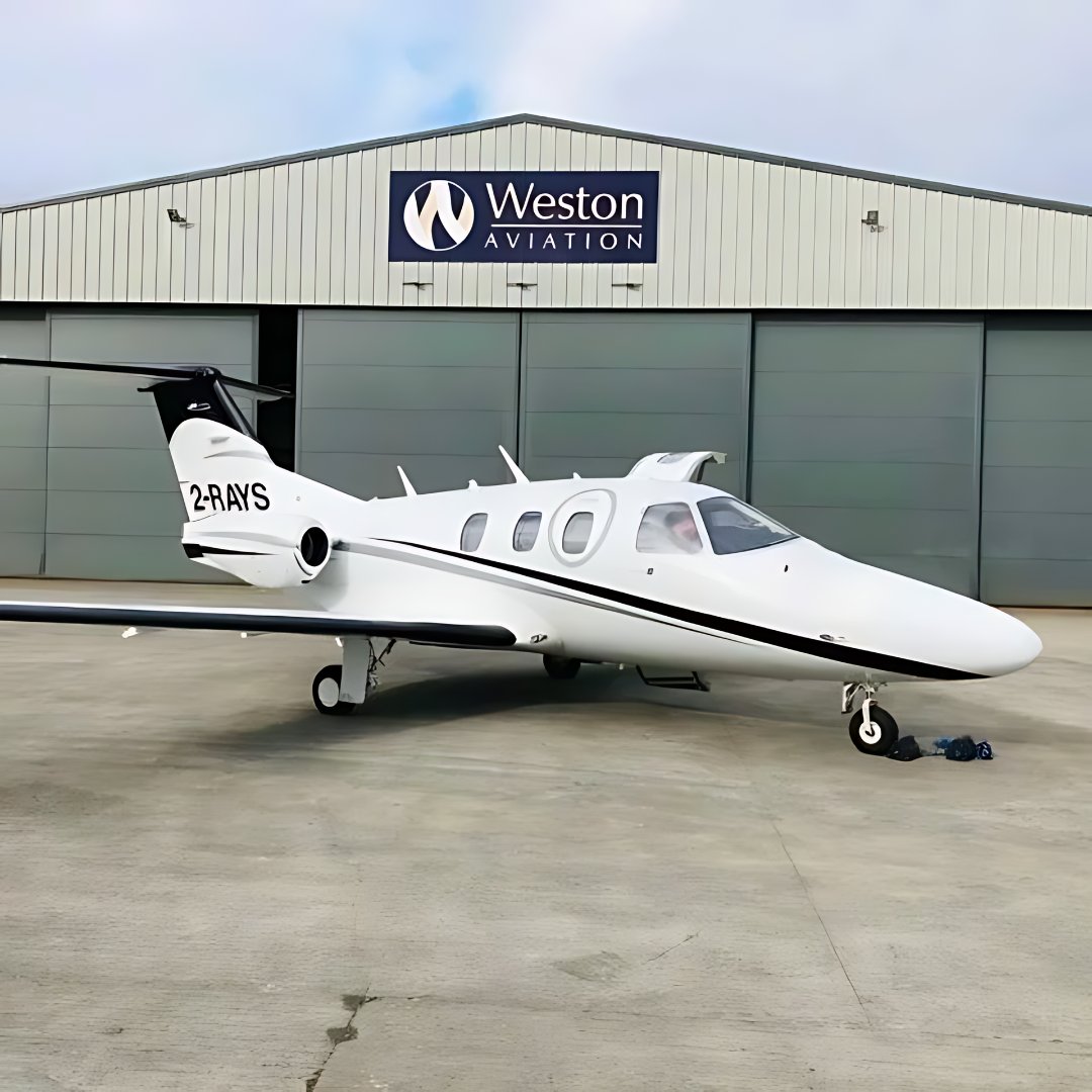 avpayltd's tweet image. Which is your favourite and why?
✈ Eclipse 500
✈ Cessna Citation Mustang
✈ Embraer Phenom 100 

#AvPay #Eclipse550 #PrivateJet #SmallJet #AircraftSales #Aviation #LuxuryTravel #CorporateAviation #JetSale #Avionics #GarminG1000 #PrattWhitney #JetCharter #UsedAircraft #JetLife