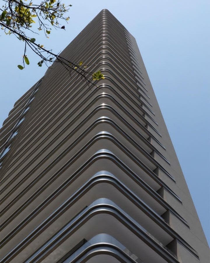 _Othman_Najib's tweet photo. CYRELA high-rise residential tower in Sao Paulo, Brazil

The special feature of the #Cyrela project is the facade, composed of curves and shapes that convey movement and dynamism, which led to it receiving the #ifdesign and #internationalarchitectureaward

Design: @PininfarinaSpA https://t.co/JqaILQtfOK