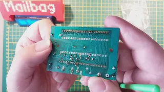 Dr_Cool's tweet photo. neues Video:

#Flohmarkt Fund Teil #11 große gemischte Tüte vom Radio Fernseh #Elektroniker, selbst designte #Schaltungen

--> https://t.co/CgctTQf523

#Gadgets #DIY #Basteln #Löten #Make #Mikrocontroller #Microcontroller #Schnaeppchen #Deals https://t.co/zmT1kXOmaH