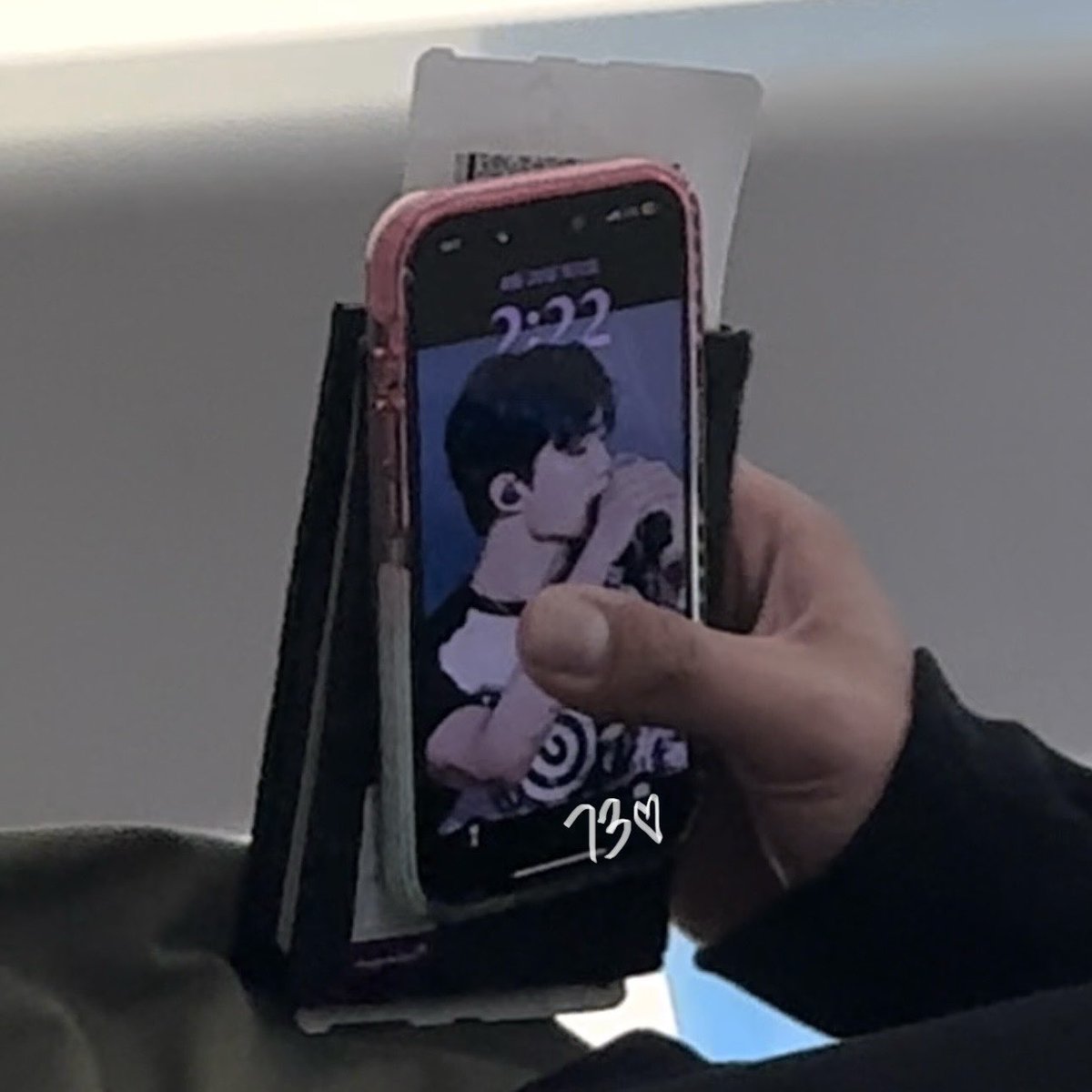 Ricky__0520's tweet photo. 自分の写真をロック画面に設定してるニャントルズ https://t.co/7BXUbQLetj