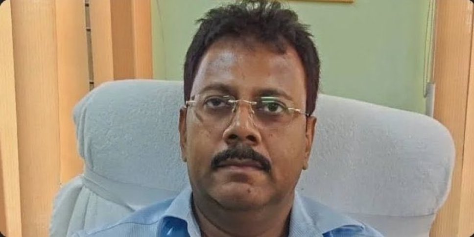 TheSpeakingScalpel tweet media