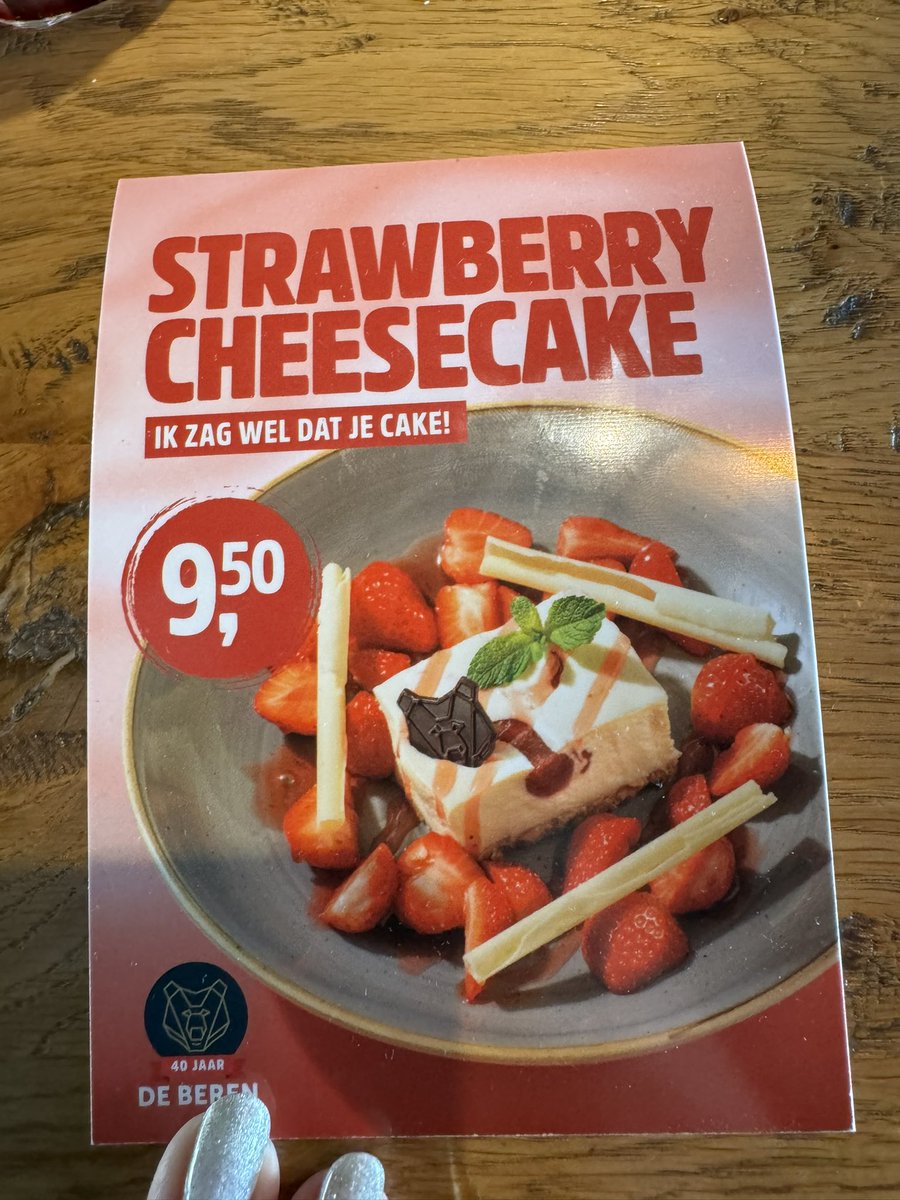 baara_a's tweet image. Voor welke zal ik gaan 😜
Dit is toch een #dilemma 
Ze zien er gewoon beiden heerlijk uit 😋
#deberen