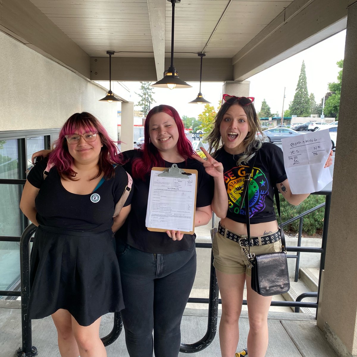 CONGRATULATIONS to the newest union shop in the PNW!!! 🤩✊❤️‍🔥

The 82nd &amp; King Starbucks store in Portland, OR just voted to unionize!!! They're one of many cafes to win just this week, joining 480+ union stores around the country!!!