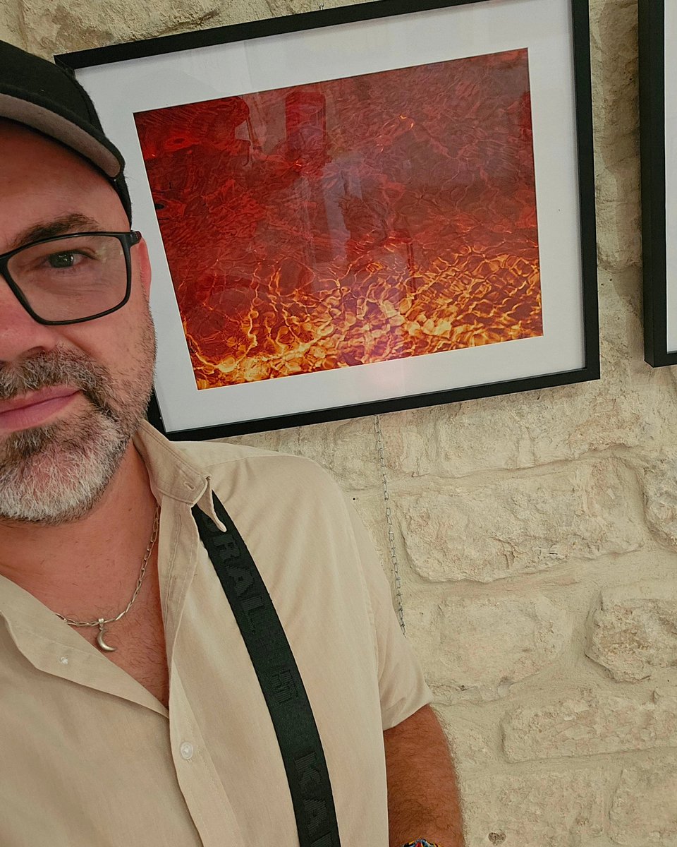 XavierBalay's tweet photo. Très beau vernissage de l'expo Forum des Arts de Barjac ce mardi 20 août au Château de Barjac.

Vous pouvez y retrouver 14 de mes photos "Les eaux rouges"
Fin de l'exposition le 3 septembre.

https://t.co/EGp90BxAIg 

#exposition #barjac #art #forumdesarts https://t.co/QlvBaaklWj