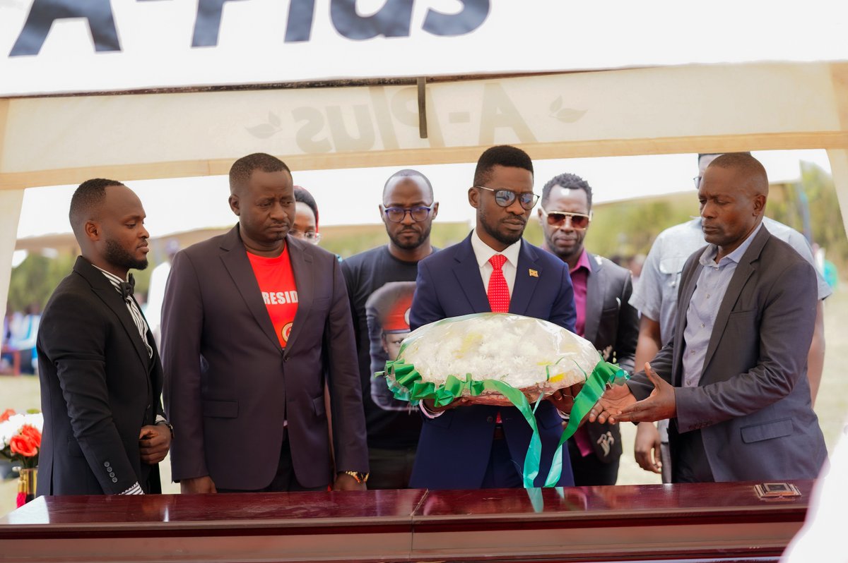 HEBobiwine's tweet photo. This afternoon in Kayonza, Ntungamo District, we laid to rest my grandfather-in-law Mzee Ernest Nvunganyi. Besides being my in-law, Mzee Nvunganyi has also been a dear friend. He played a key role in convincing my wife's family to accept me into their lives and let me marry their daughter. Even until his death, he has been actively involved in keeping strong the bond between our families. We shall greatly miss him.