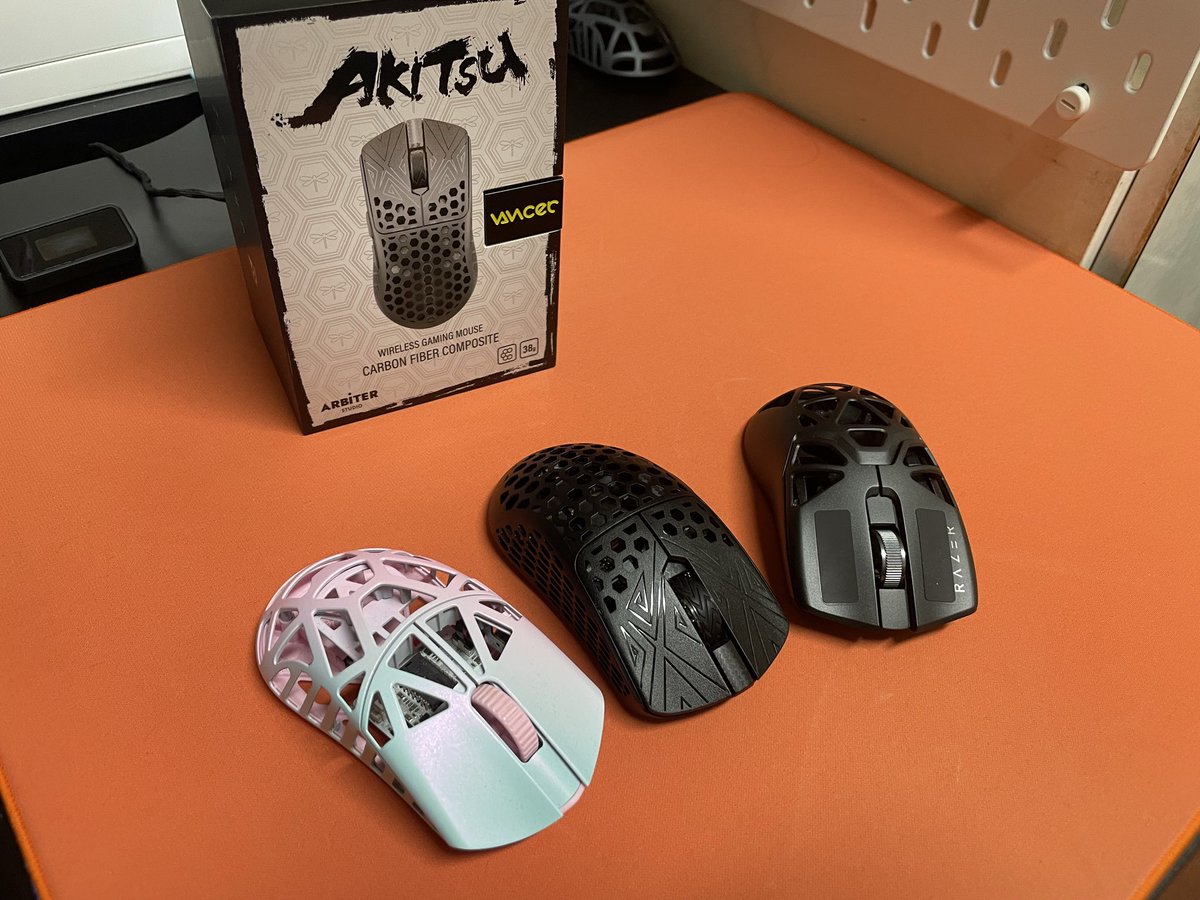 derder2024's tweet photo. Vancer X Arbiter AKITSU
my first carbon mouse
#GamingMouse #Carbon #LightMouse #LightweightMouse #wlmouse #vmse #vipermini https://t.co/G1H9aZrc1V