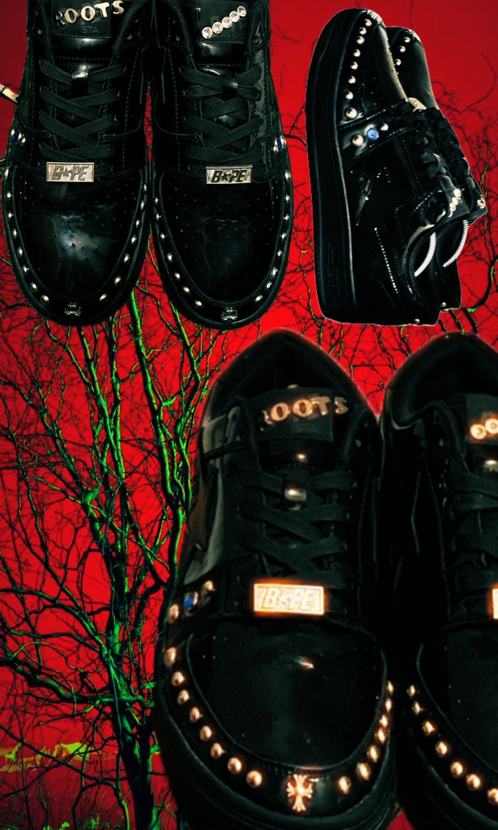 ilovemeganekko1's tweet photo. Studded bapesta for friends
.
.
.
.
.
.
.
#customsneaker #bape #bapesta #studs https://t.co/bC4tg6qZZS