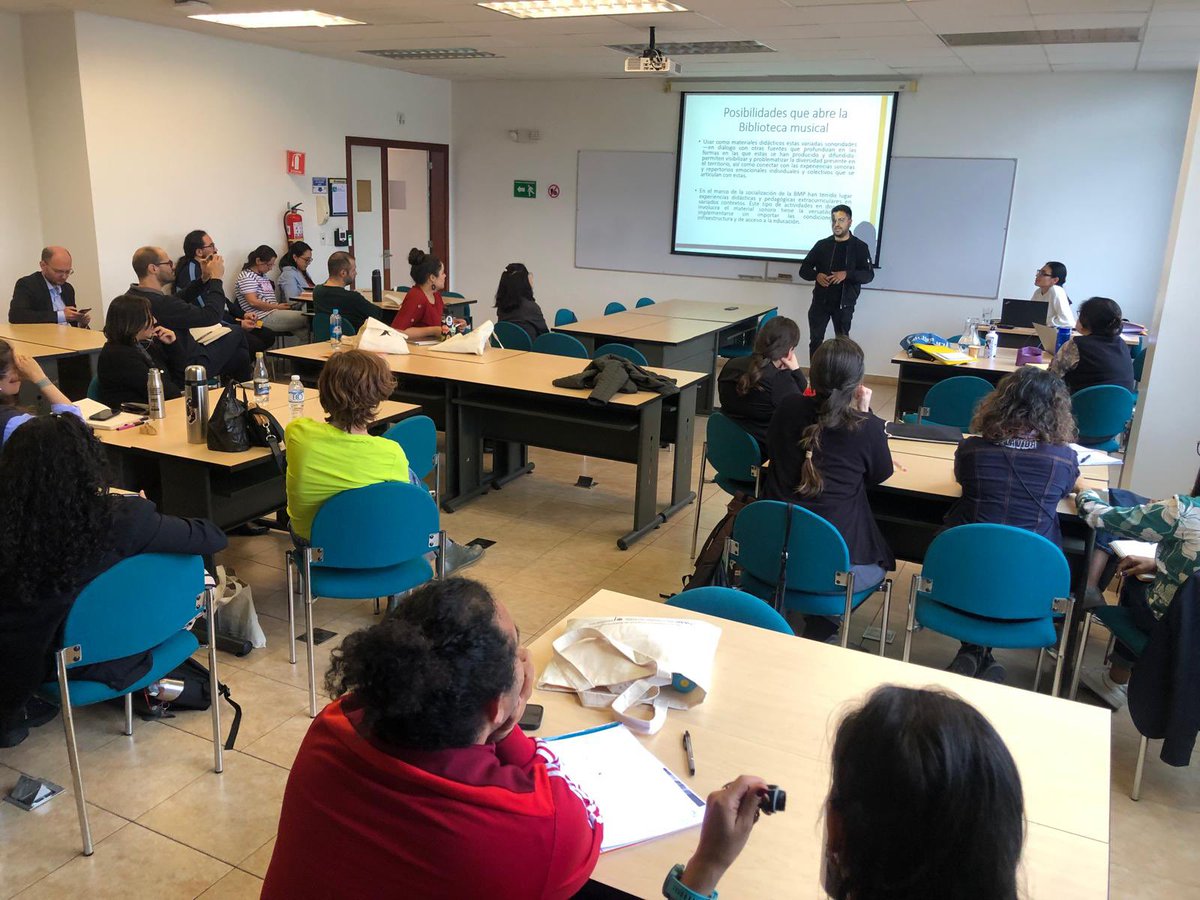 <a href="/_GUMELAB/">GUMELAB</a> <a href="/jlugiessen/">Universität Gießen</a> <a href="/UBAonline/">UBAonline</a> #Ahora Laura Malagón y Rafael Quishpe llevan a cabo el taller Sonorizando la #EducaciónPolítica.
#EscuelaDeVerano #Quito