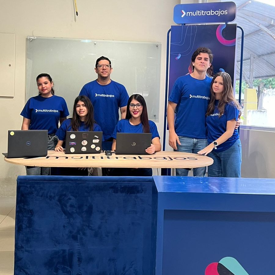 CeproemESPOL's tweet photo. ¡Atención Politécnico, #Ceproem y @Multitrabajos se unen para potenciar tu hoja de vida y abrir nuevas oportunidades laborales!
💼✨ ¡Aprovecha esta colaboración y avanza en tu carrera profesional! https://t.co/M9rncTBVpB