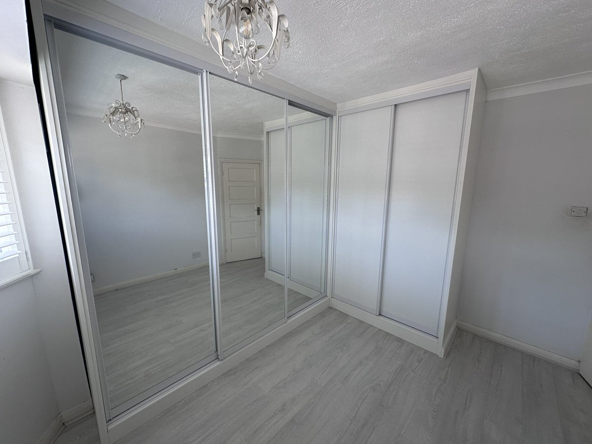 Nick James tweet media