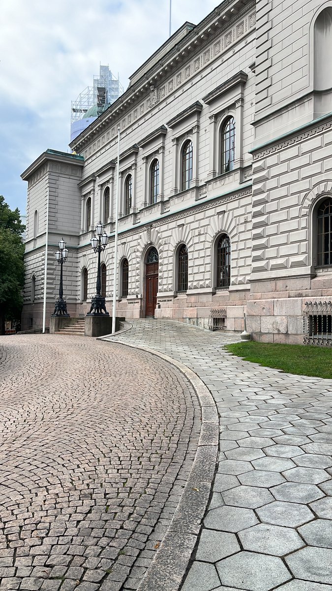 Isabel Gödl-Hanisch (@goedlhanischisa) on Twitter photo Thank you for a fantastic 2-week visit, very insightful feedback, and a great time in Helsinki! <a href="/SuomenPankki/">Suomen Pankki</a> <a href="/MichaSchmoeller/">Michaela Elfsbacka Schmöller</a> <a href="/mw_econ/">Martin Wolf</a> and many more. Thank you for a fantastic 2-week visit, very insightful feedback, and a great time in Helsinki! <a href="/SuomenPankki/">Suomen Pankki</a> <a href="/MichaSchmoeller/">Michaela Elfsbacka Schmöller</a> <a href="/mw_econ/">Martin Wolf</a> and many more.