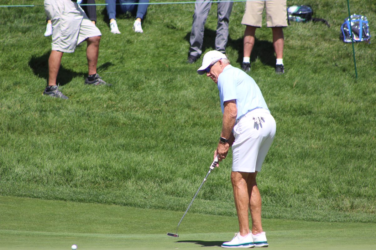 All smiles from <a href="/johnelway/">John Elway</a> after sinking his putt on hole 9. 
#BMWChampionship