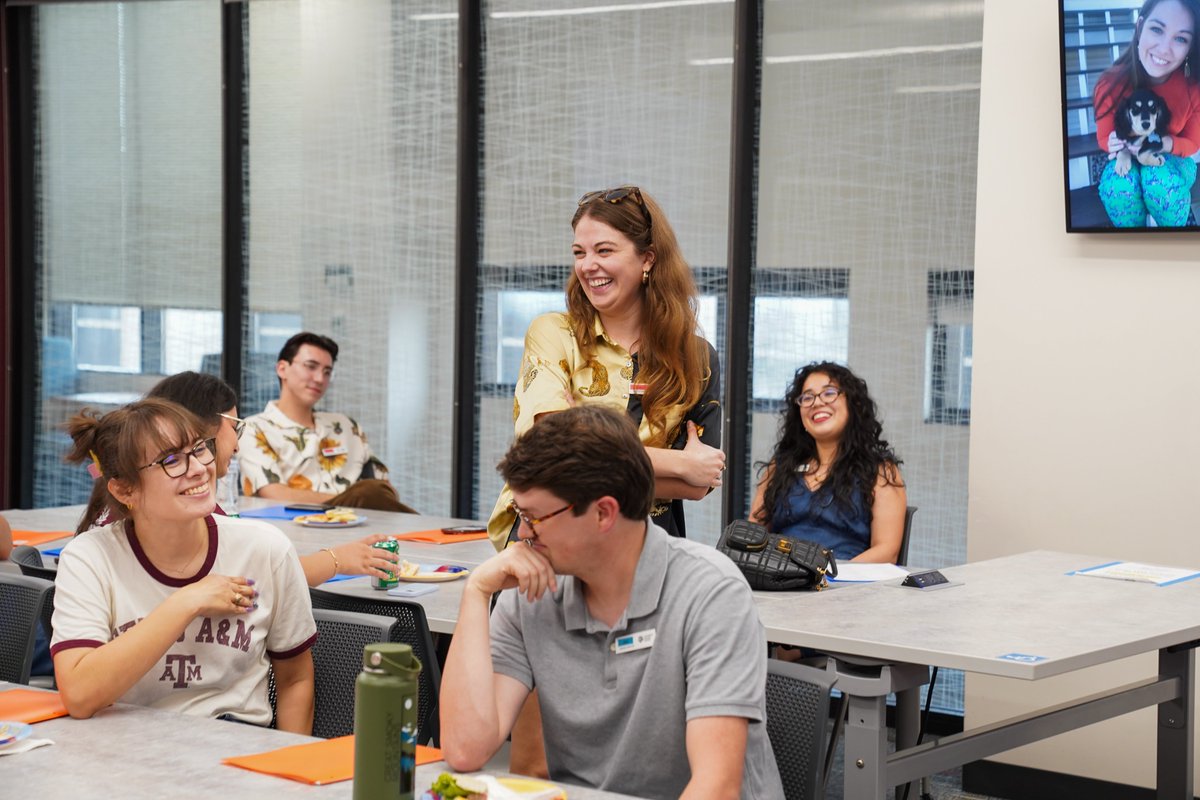 tamuwc's tweet image. We&apos;d like to welcome our new consultants to the University Writing Center! This past Saturday, our consultants had their annual fall training! They officially know where all the commas go now. Plus some other stuff to help Aggies write and speak well this semester, too.