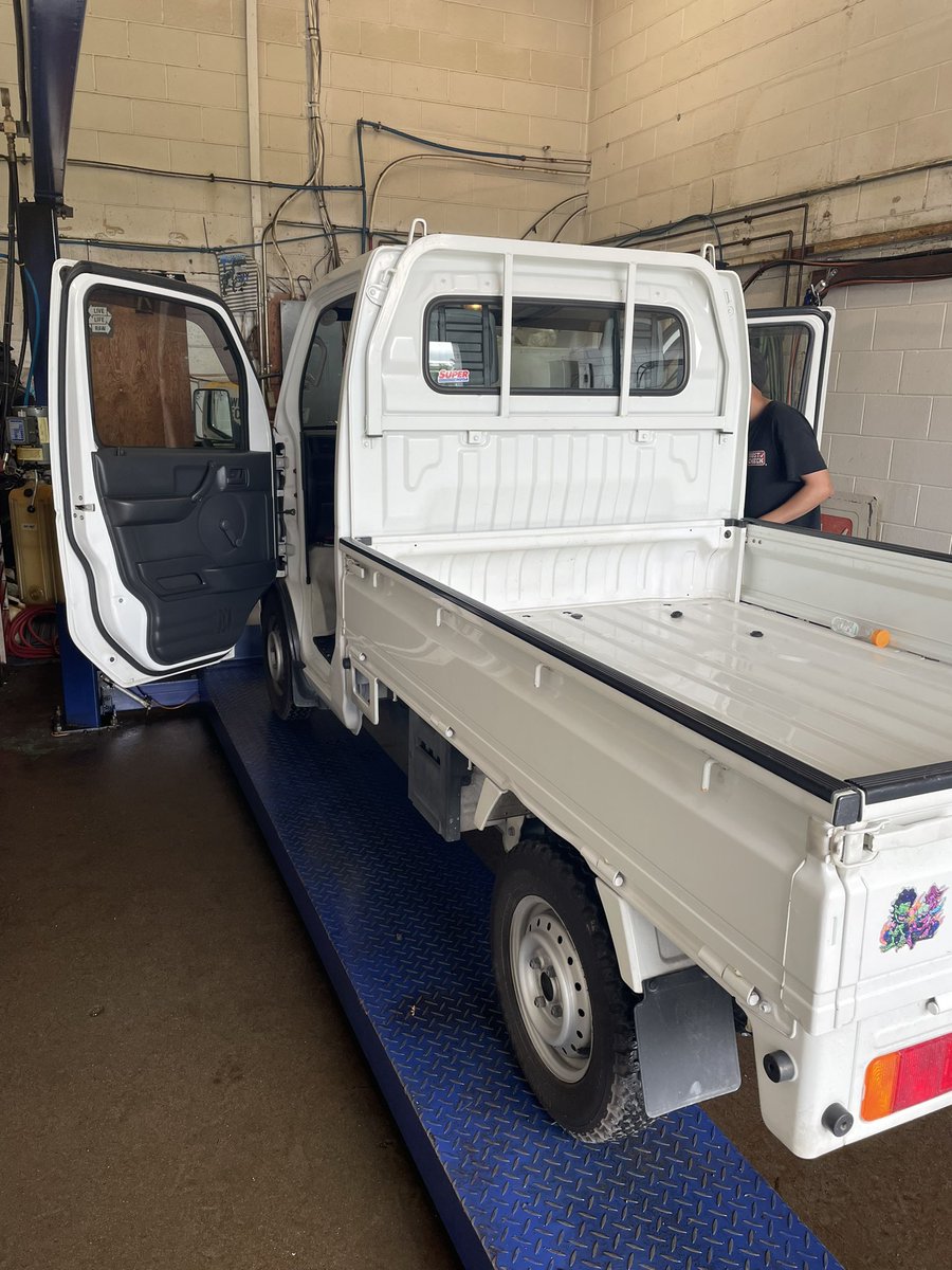 BIG ONE on the hoist 🤪😂🤪