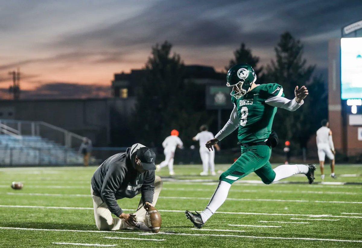 Jason Frakes (@kyhighs) on Twitter photo Check out the selections on defense for The Courier Journal's All-Metro Louisville preseason football team <a href="/javeondorsey47/">Javeon Dorsey</a> <a href="/Cam_jessee/">Cameron Jessee</a> <a href="/garyonhobbs4/">garyonhobbs</a> <a href="/CarsonHilbert9/">Carson Hilbert</a> and more courier-journal.com/story/sports/pโฆ Check out the selections on defense for The Courier Journal's All-Metro Louisville preseason football team <a href="/javeondorsey47/">Javeon Dorsey</a> <a href="/Cam_jessee/">Cameron Jessee</a> <a href="/garyonhobbs4/">garyonhobbs</a> <a href="/CarsonHilbert9/">Carson Hilbert</a> and more courier-journal.com/story/sports/pโฆ