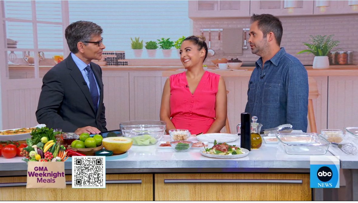 Alumna Angie Rito ’03 and her husband Scott Tacinelli were on "Good Morning America" today. They recently opened a second restaurant, San Sabino, in New York’s West Village. Their first restaurant, Don Angie, earned a Michelin star. They also co-authored a cookbook titled