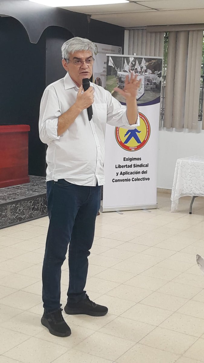 conusi21's tweet photo. 📢 Hoy, el Directorio de SINTUP sostuvo un importante conversatorio con Rafael Freire, Secretario General de la CSA. #SINTUP #CSA #CONUSI https://t.co/aHr0jn5kr8