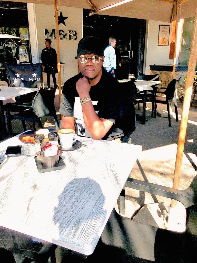 ThuloAggrey's tweet image. I wanna renovate to Capetown🥺