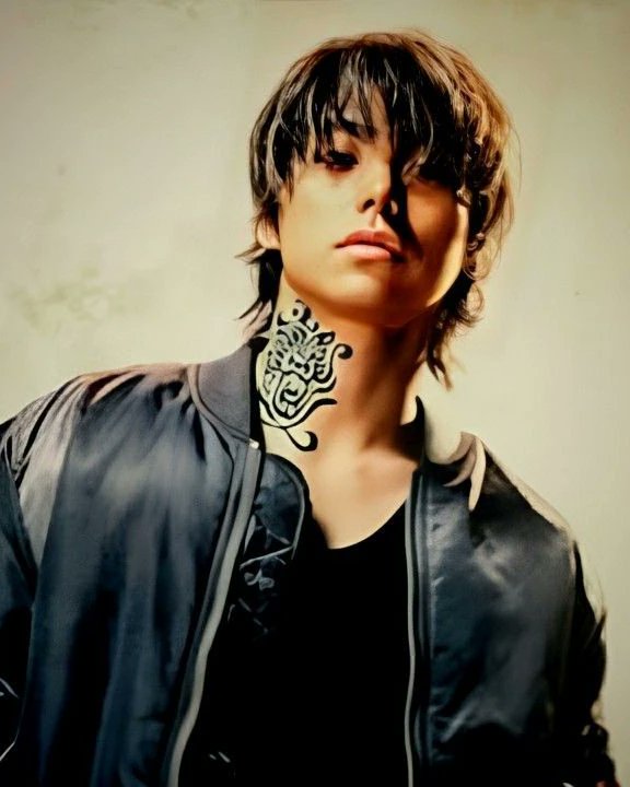 ClaireLLLW81's tweet image. My wallpaper and my lockscreen. Yes, I am completely obsessed.😆
#tokyorevengers2
#yukiyamada
#nijiromurakami