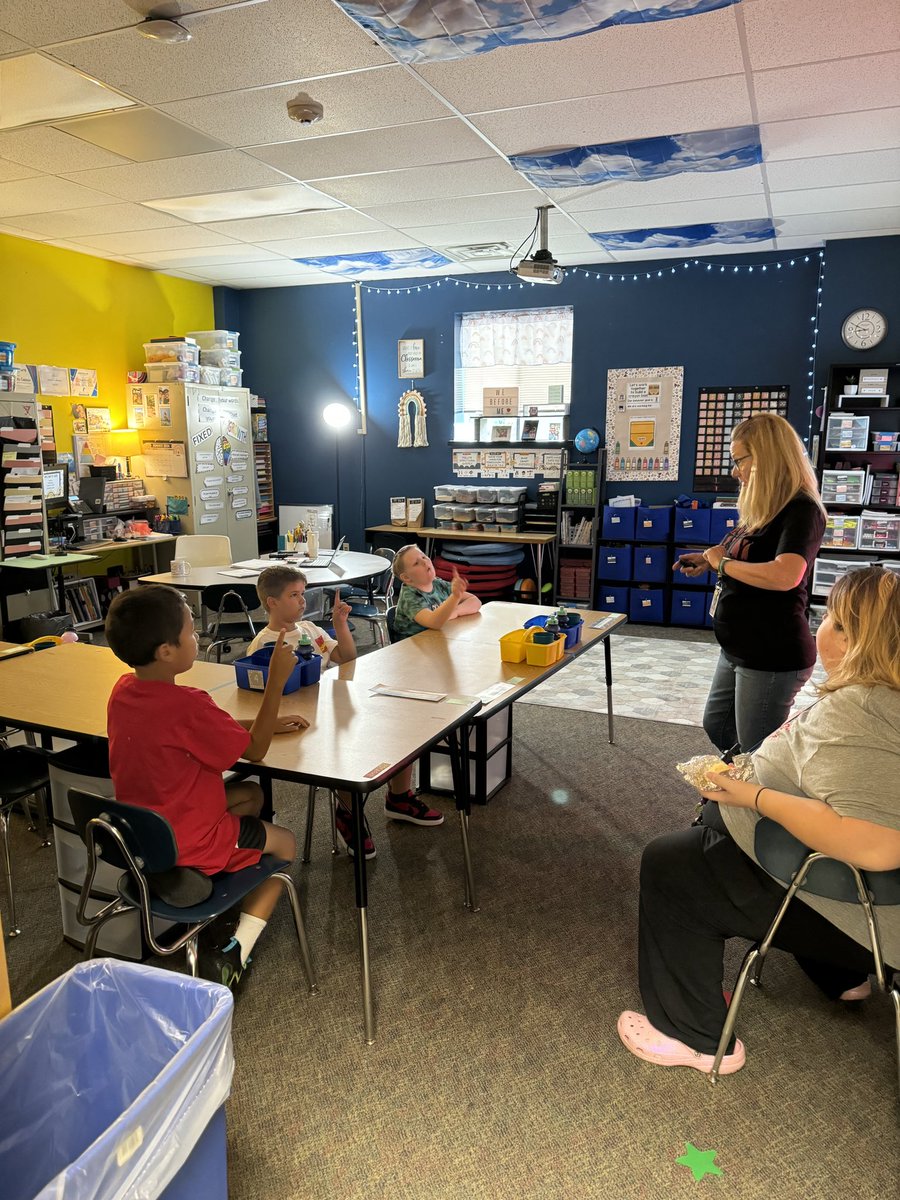 Lewis and Clark Academy tweet media