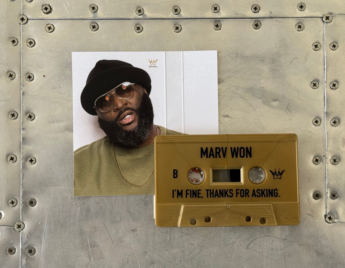 MelloMusicGroup's tweet photo. Marv Won "I'm Fine, Thanks For Asking."
--> https://t.co/scYMkpmERF
feat. Quelle Chris, Elzhi, Rapper Big Pooh, Freeway +
Limited Edition Cassette Tapes Arrived!
Shipping Starts Now - 22 Remain
@MarvWon #MarvWon https://t.co/Hxbowflmoe